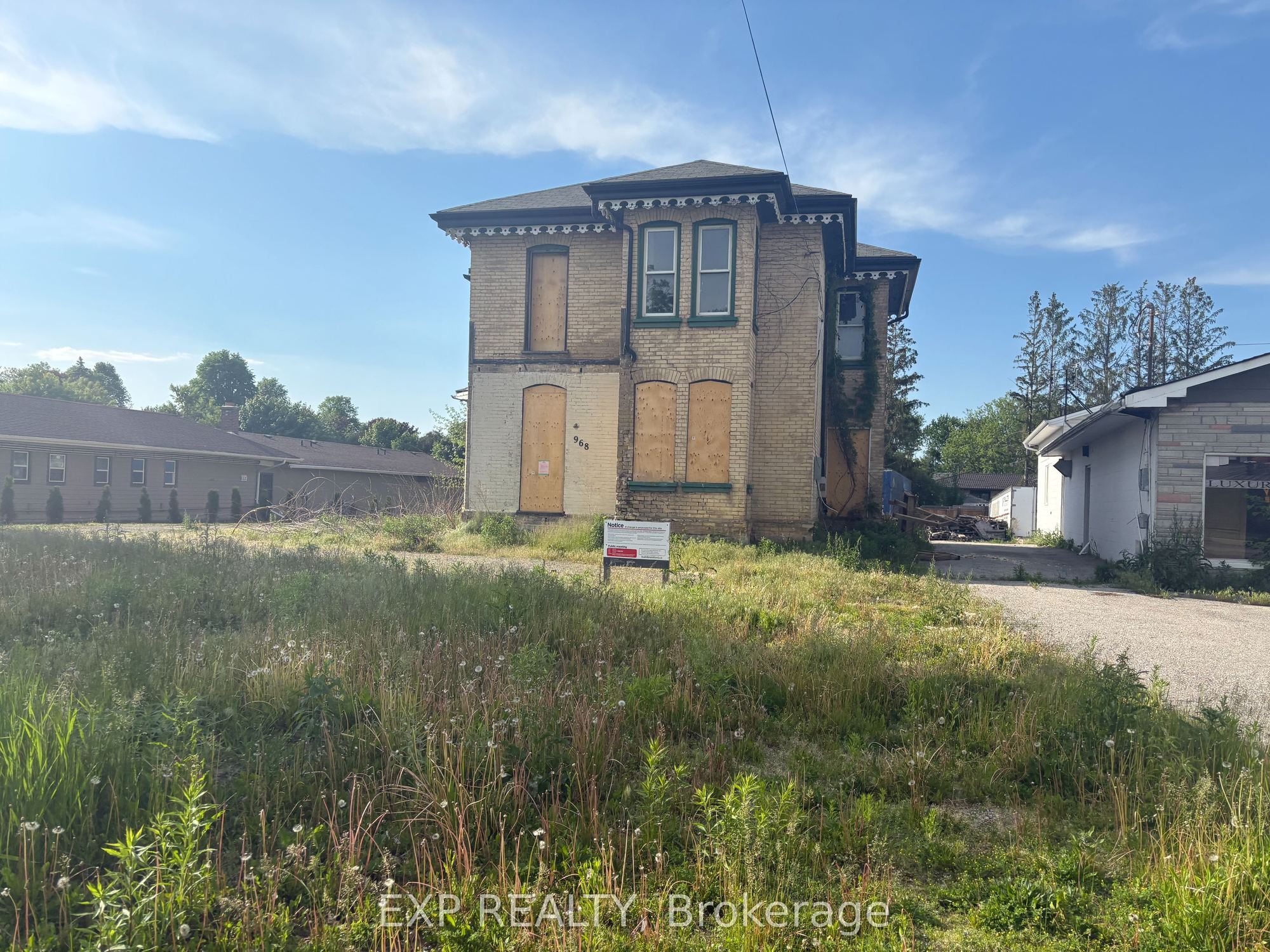 Listing photo