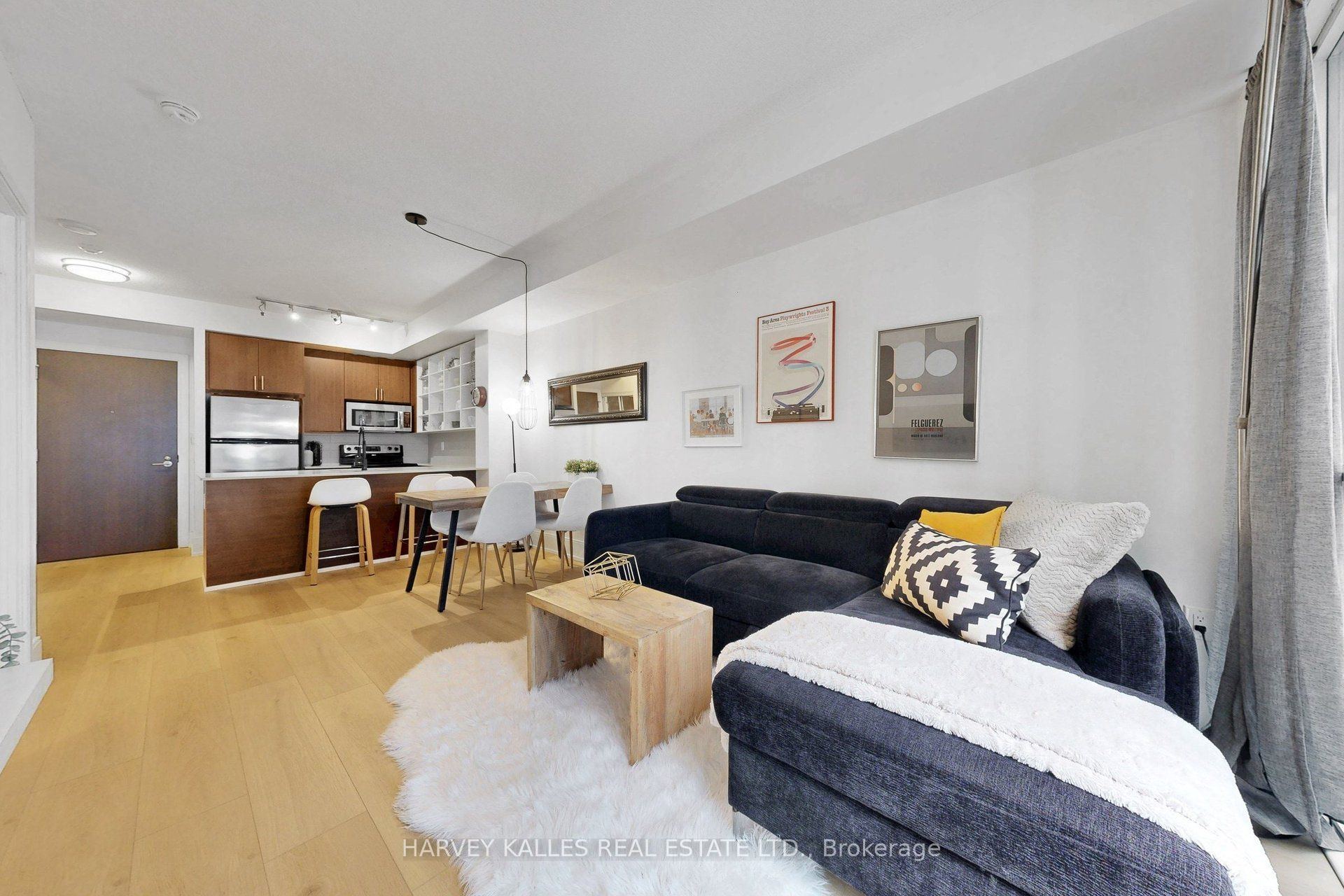 Listing photo