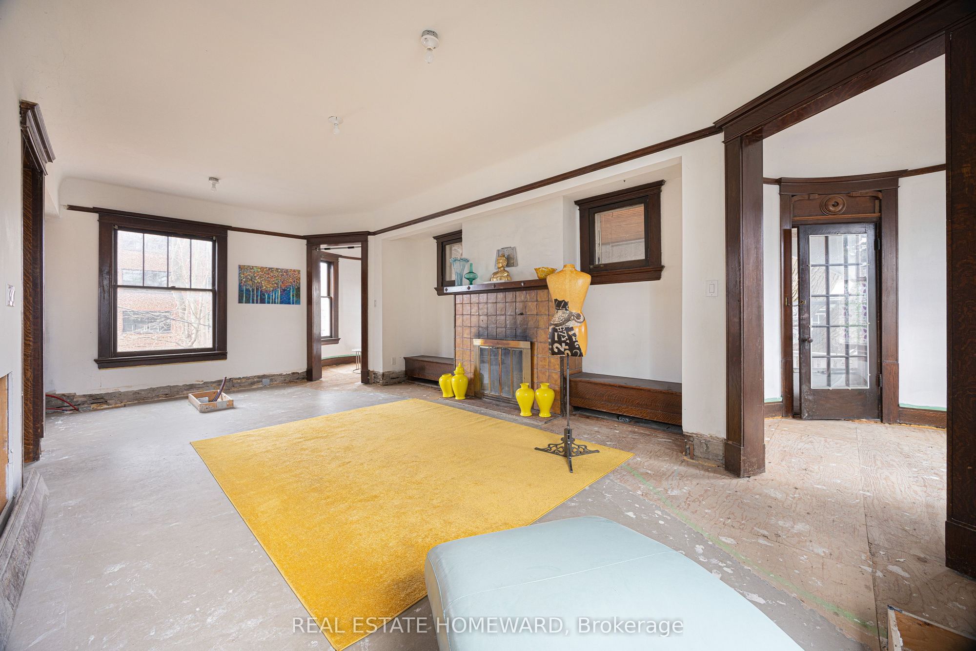 Listing photo