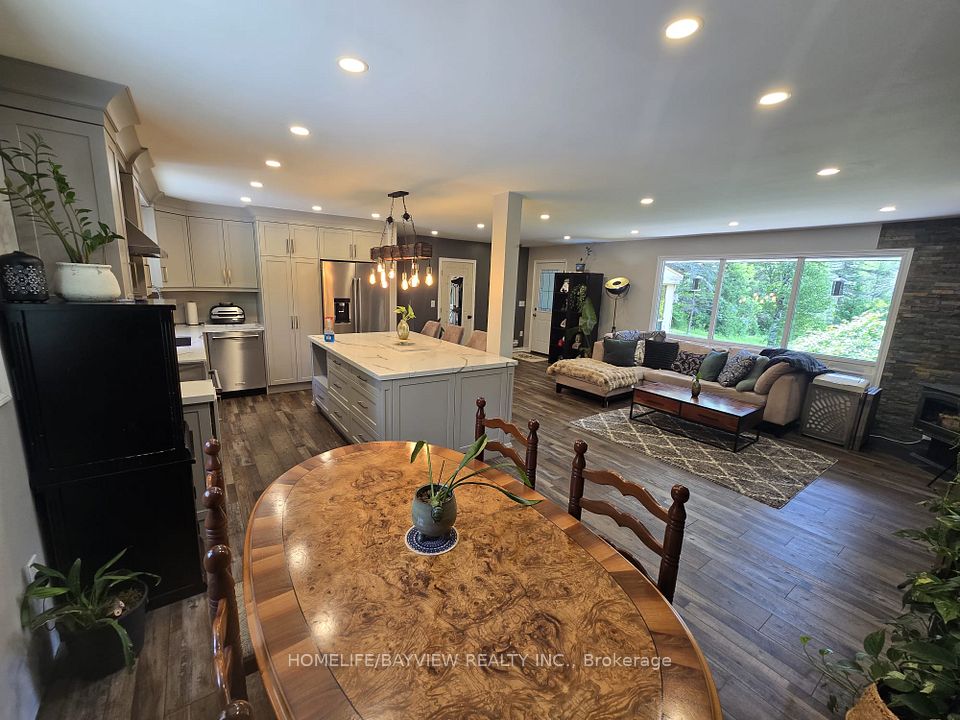 Listing Thumbnail