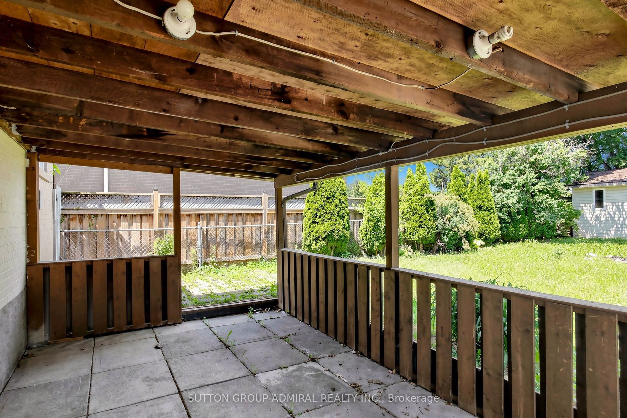 Listing photo