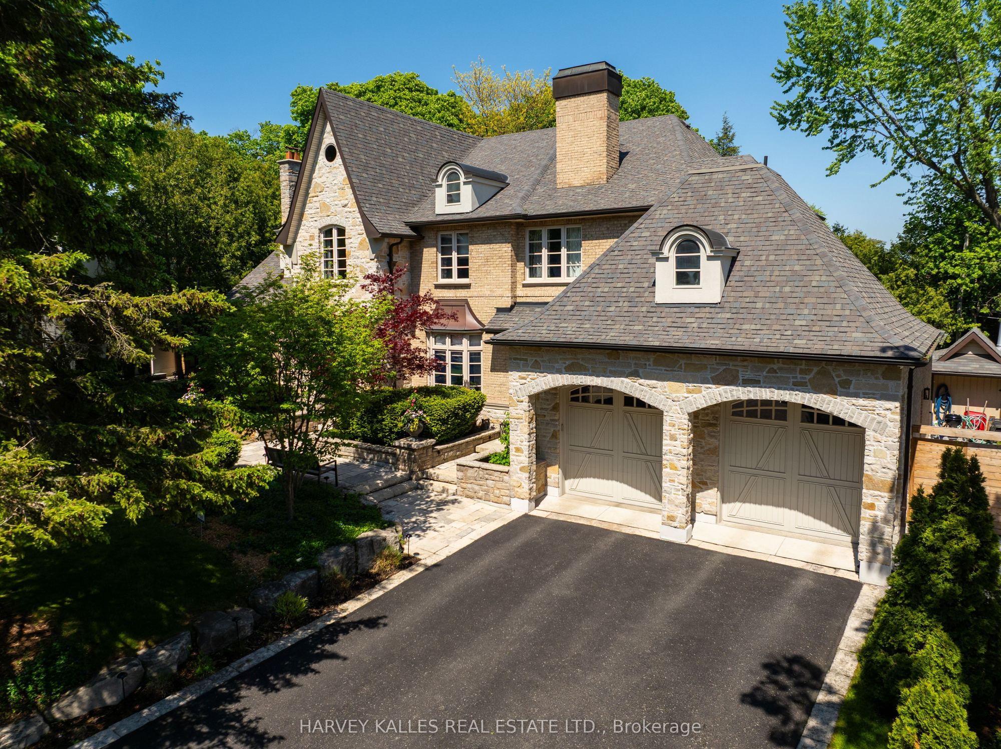 Listing photo
