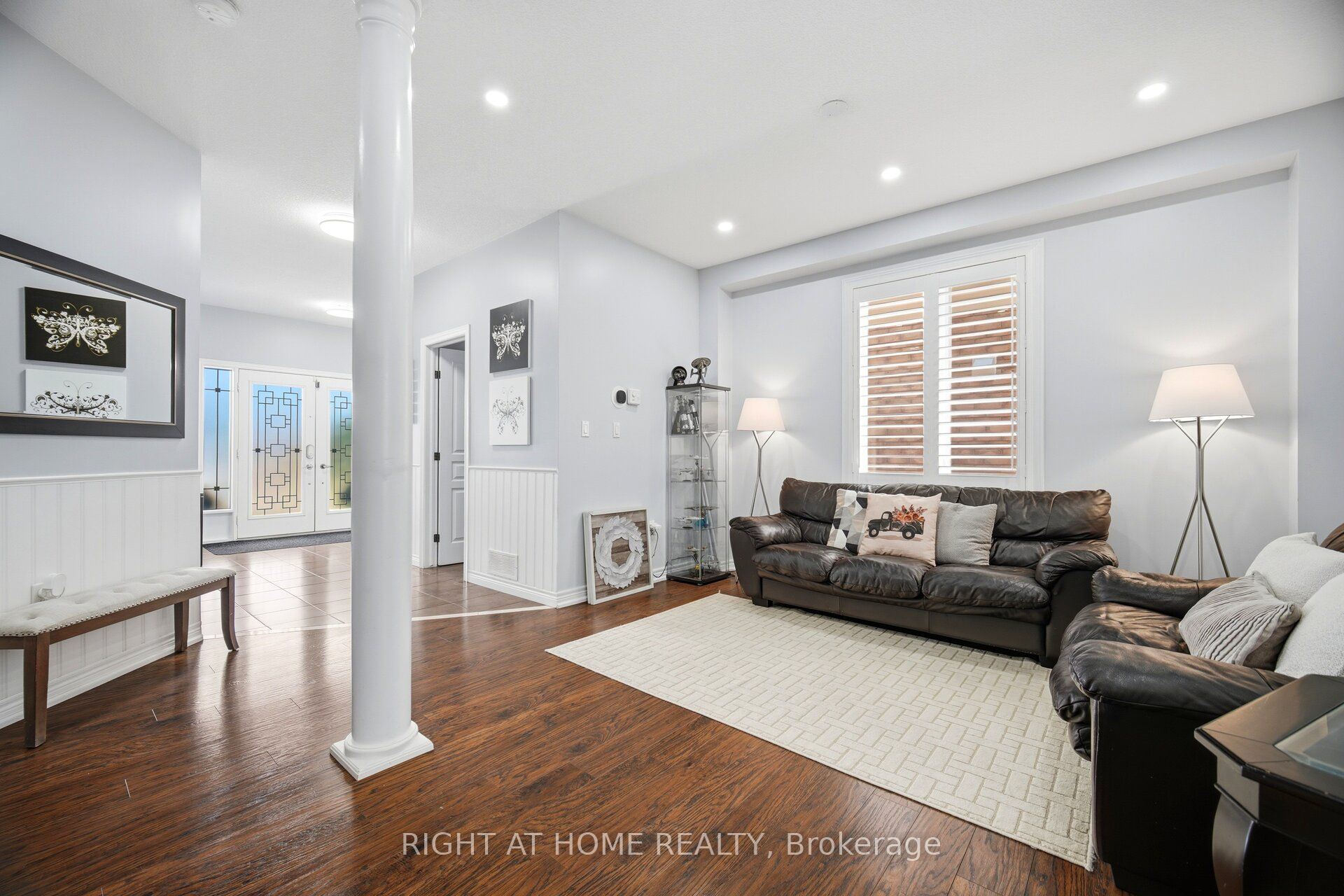 Listing photo