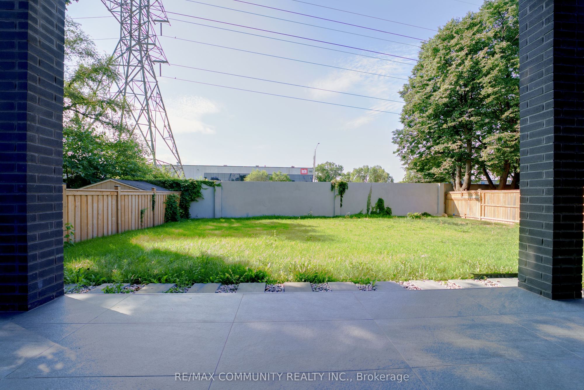 Listing photo