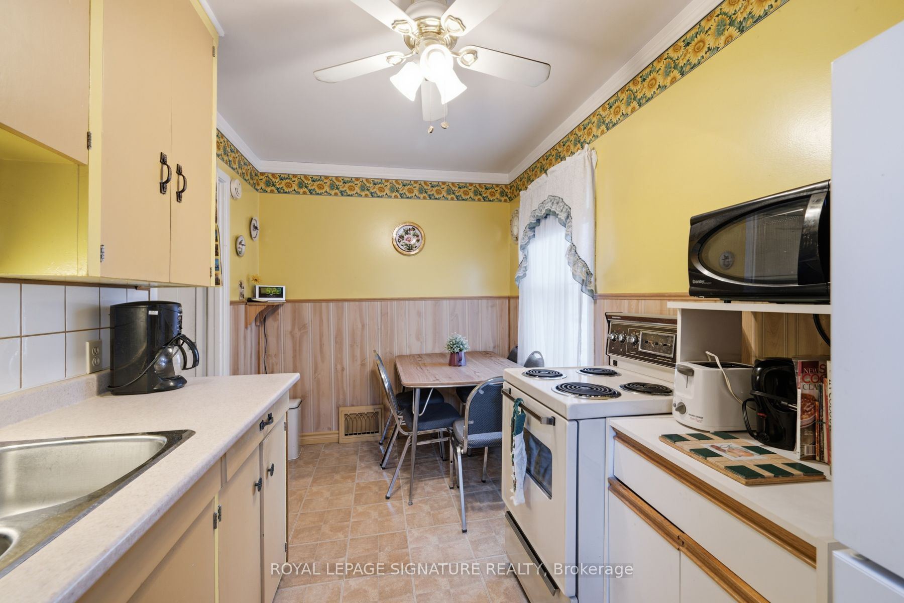 Listing photo