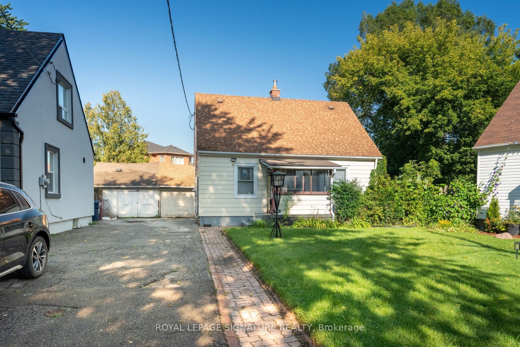 Listing photo