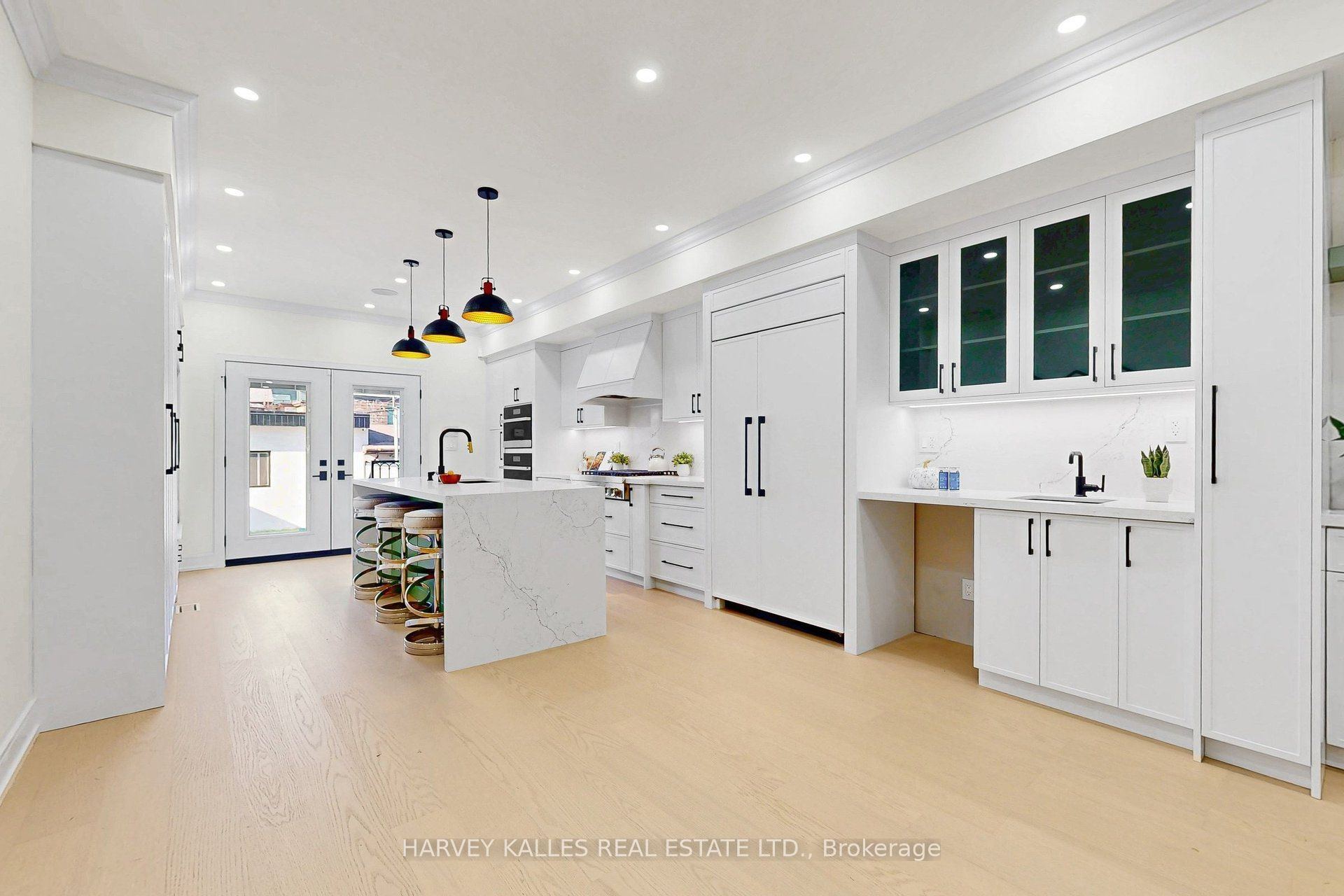 Listing photo