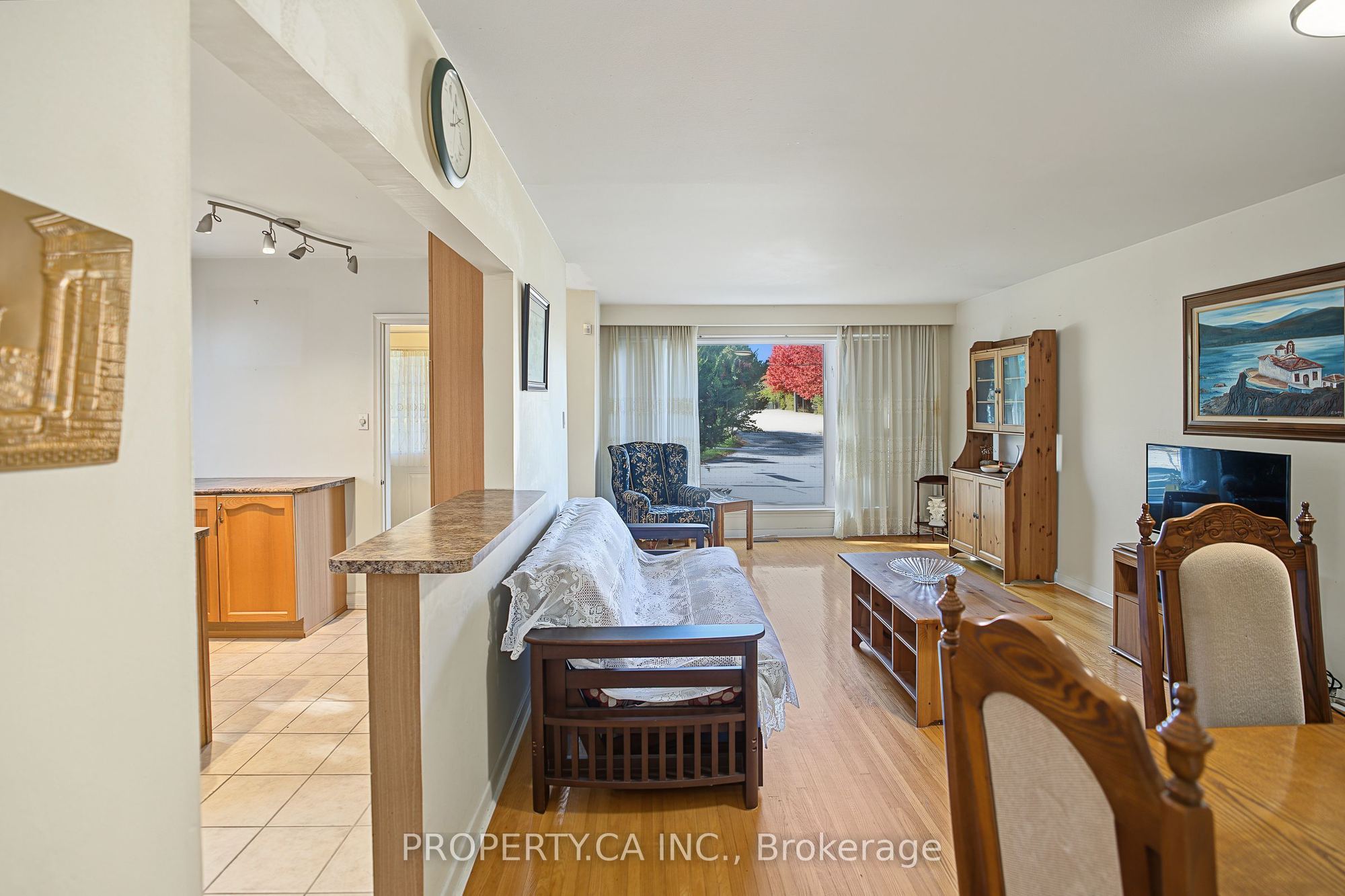 Listing photo