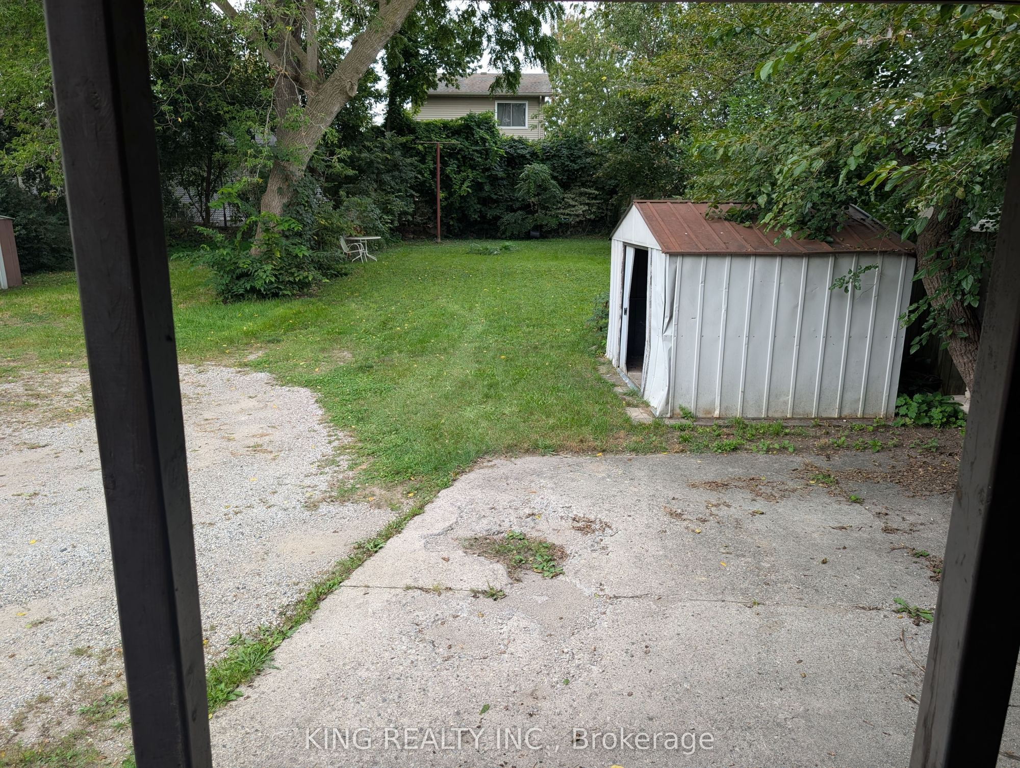 Listing photo