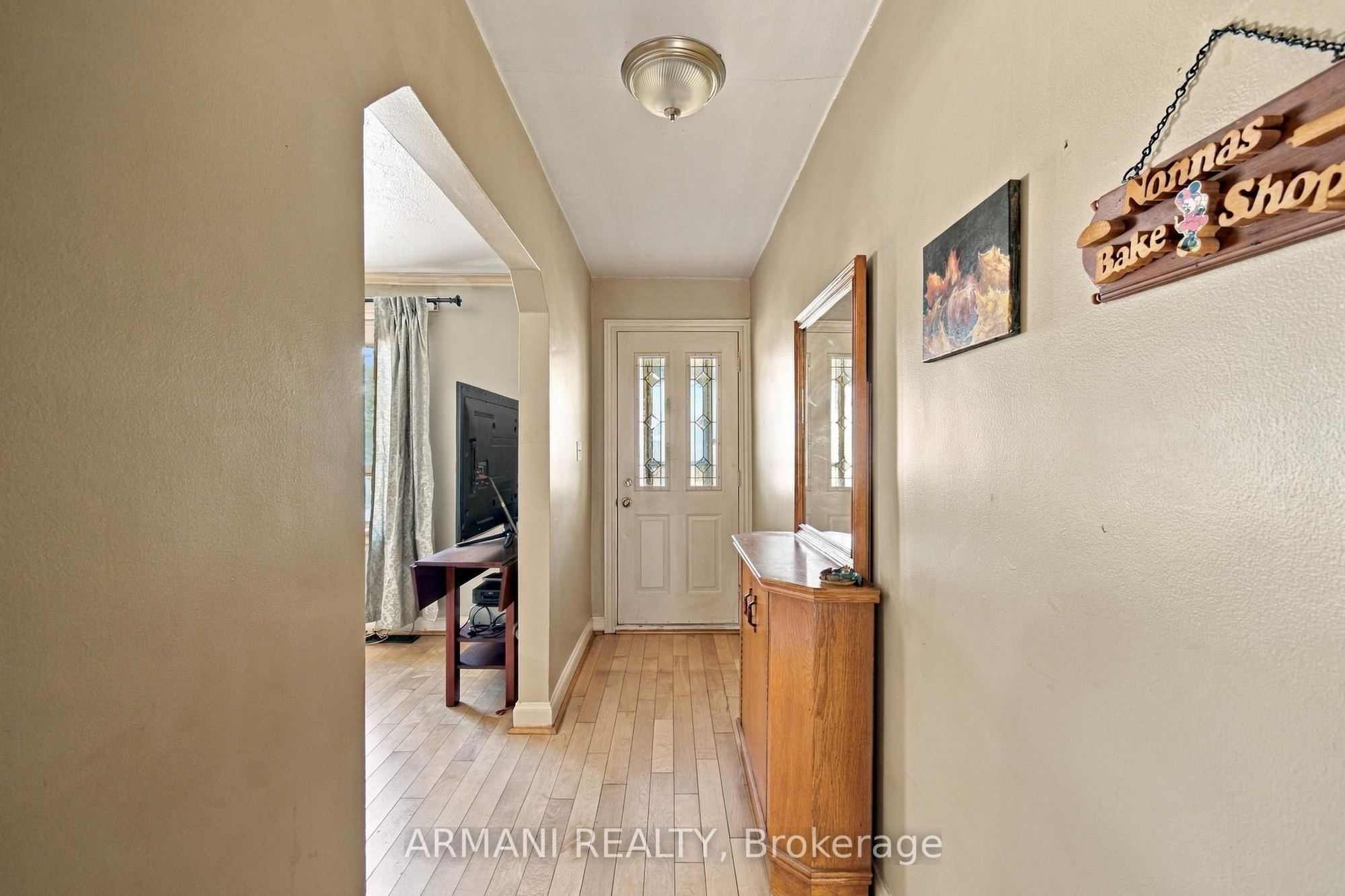 Listing photo
