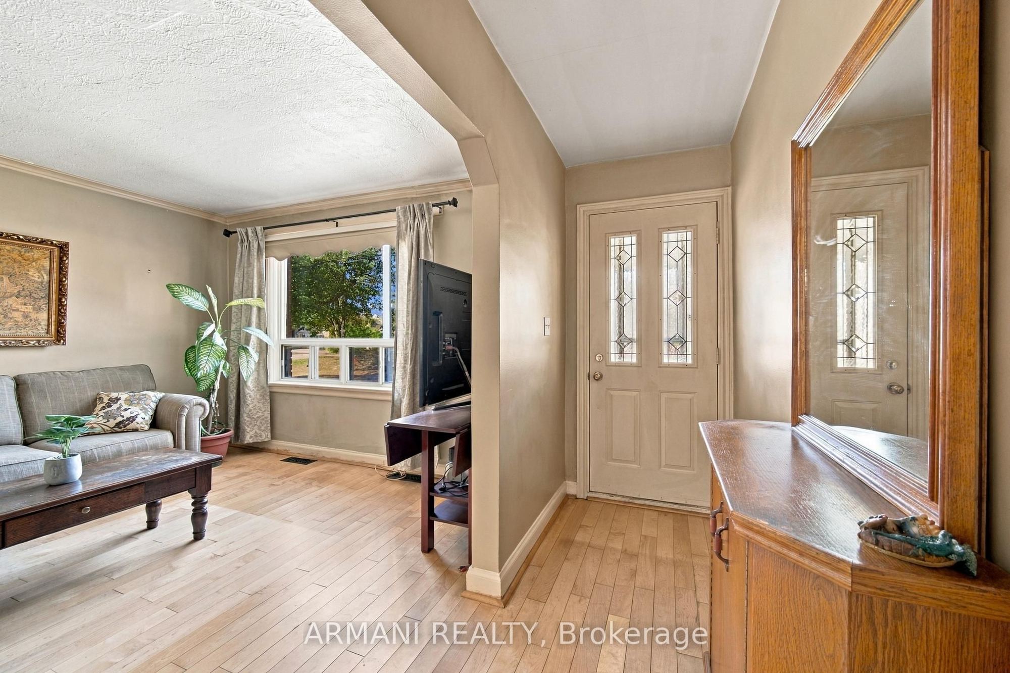 Listing photo