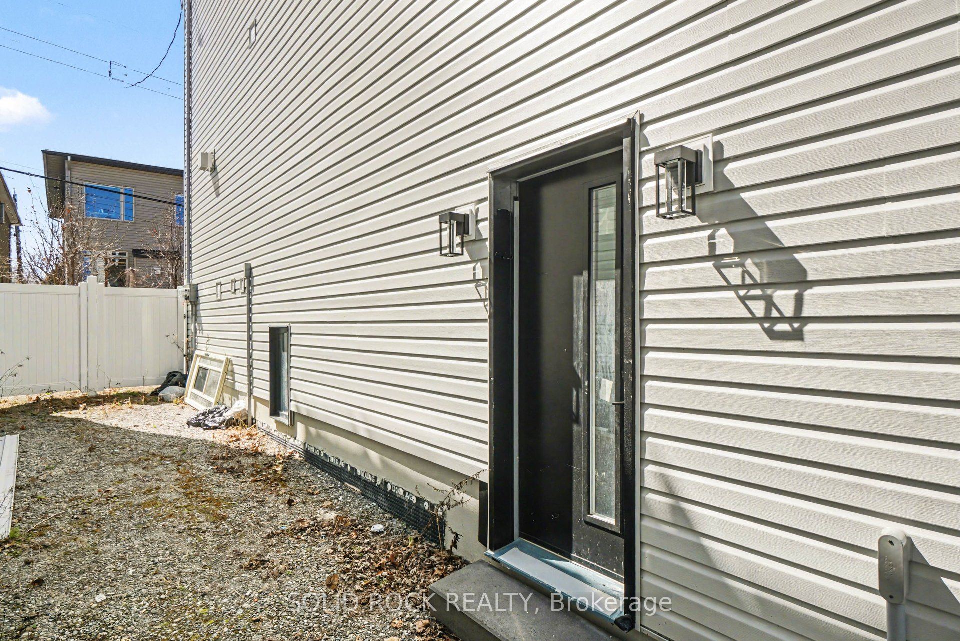 Listing photo