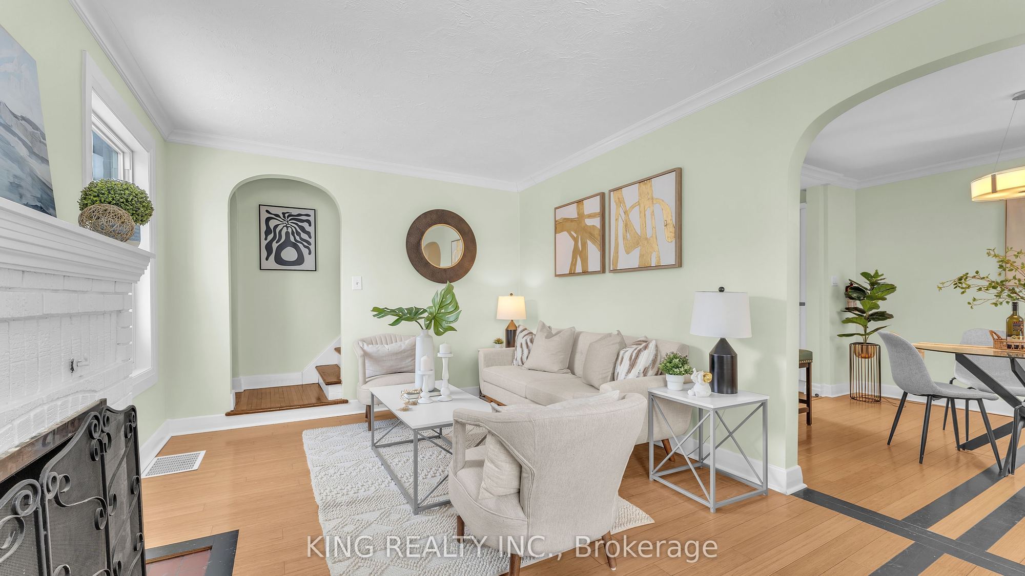 Listing photo