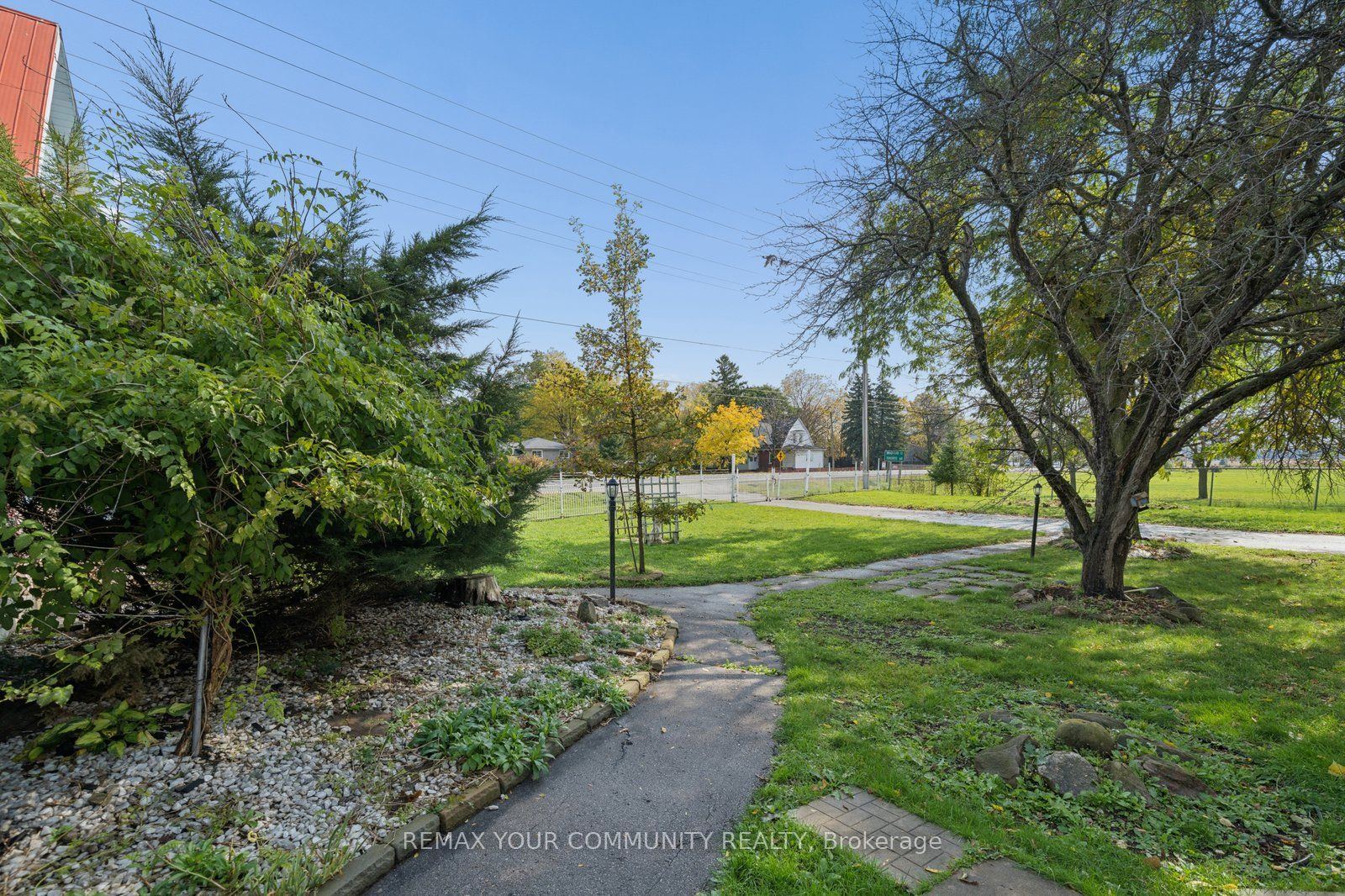 Listing photo
