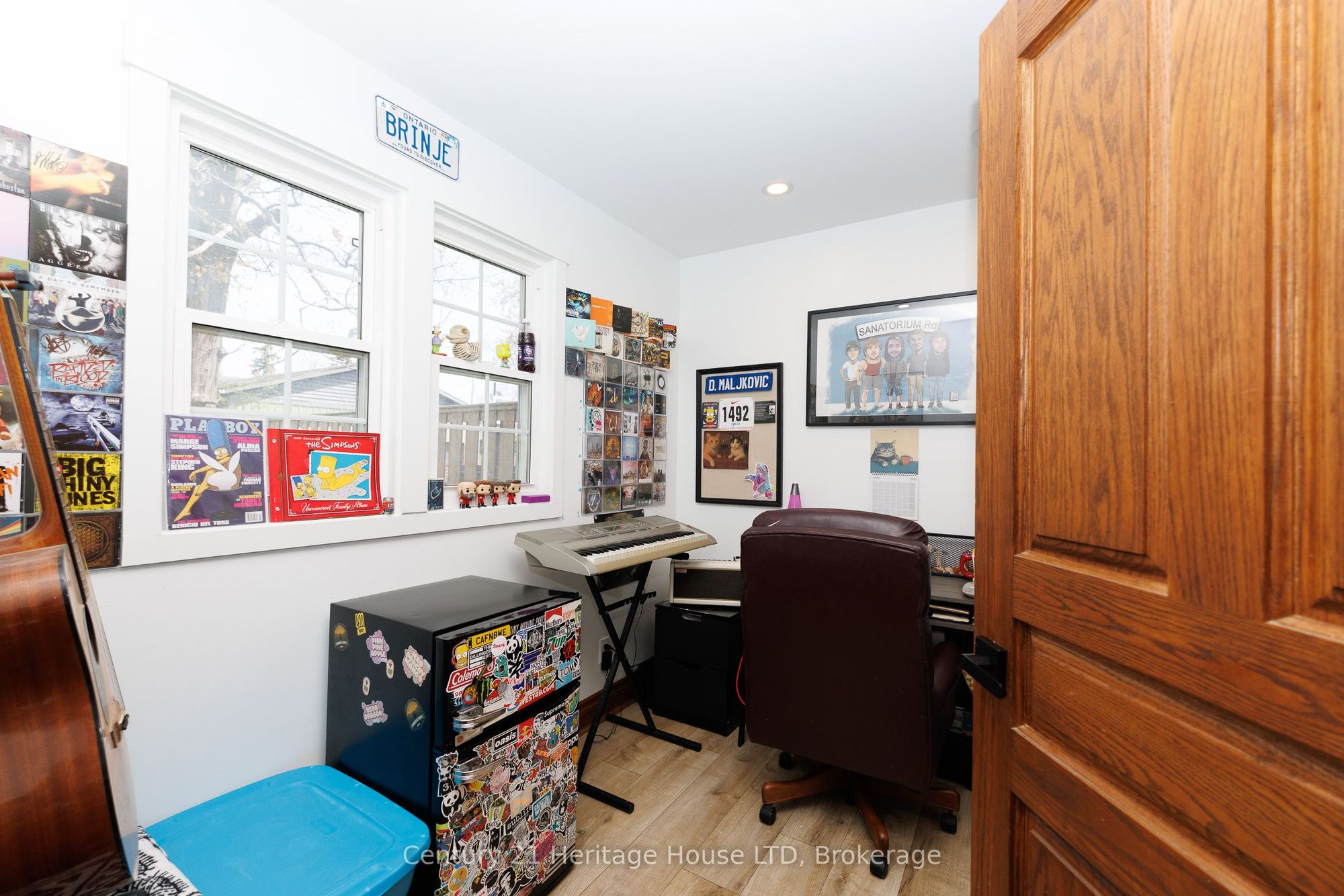 Listing photo